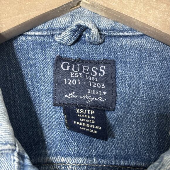 Guess Womens Sleeveless Denim Jean Jacket Vest XS Light Wash Distressed Retro - Picture 3 of 11
